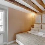 Cœur de Paris - Grand appartement climatisé 3 BR